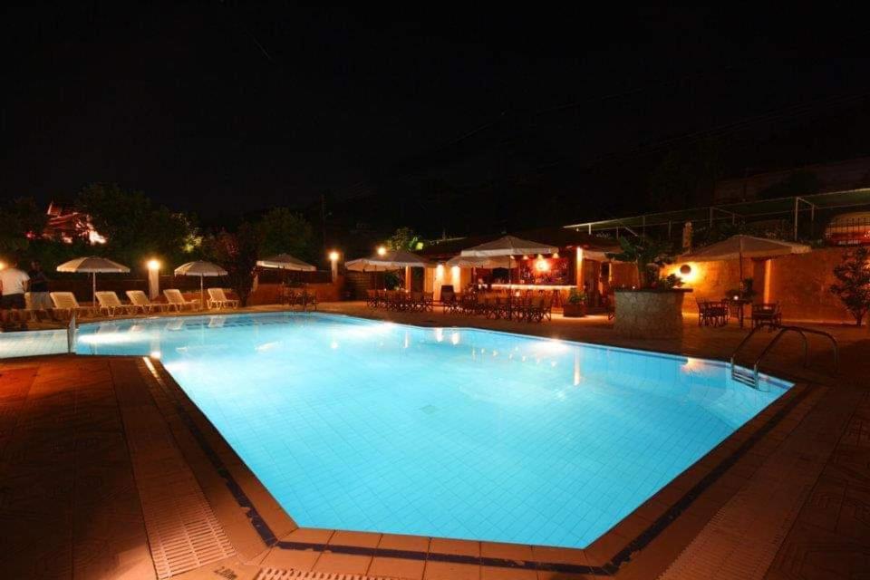 Aparthotel Amalthea Mola Kaliva Exterior foto